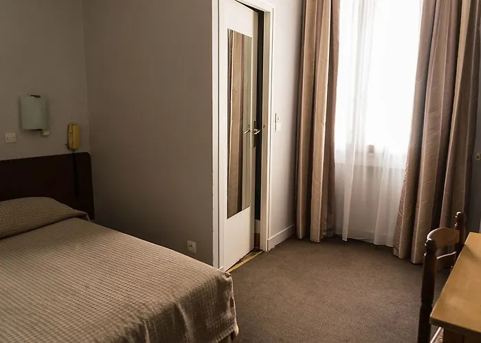 Exelmans Hotel 2*