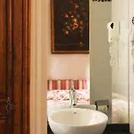 فندق Exelmans 2*