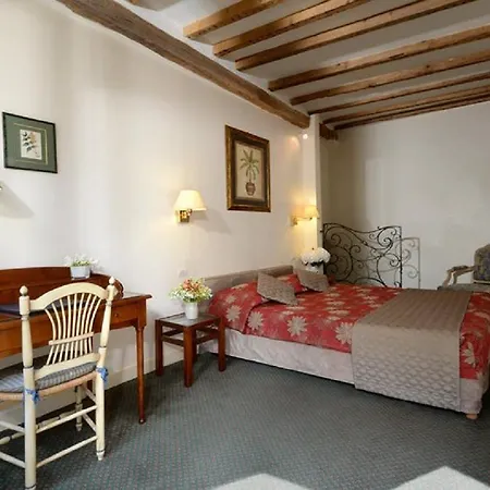 Exelmans Hotel